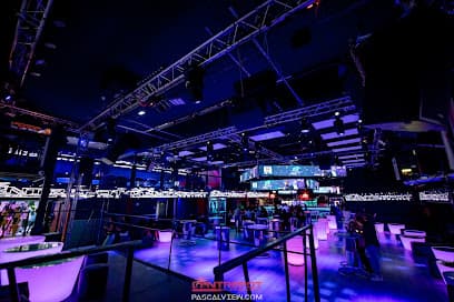 L'Entrepôt Complexe