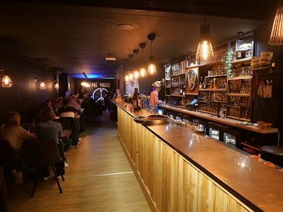 Le ViBi - Bar à vins et bières spéciales à Mouscron : de la vigne au houblon