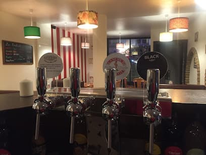 Les Tricheurs - Bar à Jeux