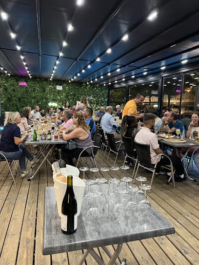 le départ cocktail bar