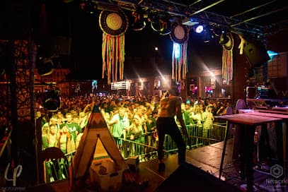 NETWORK - Bar des copains - Bar à cocktails