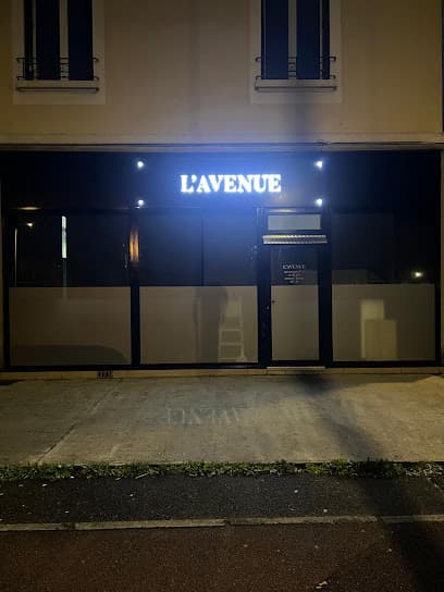 L'AVENUE