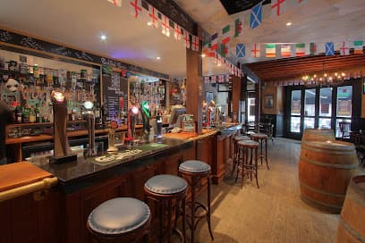 HMS Victory, English Pub Bordeaux